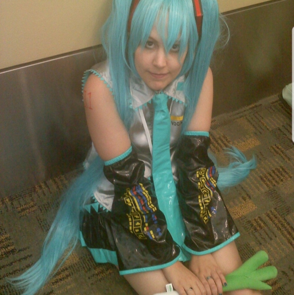 Hatsune Miku Complete Full Cosplay Handmade